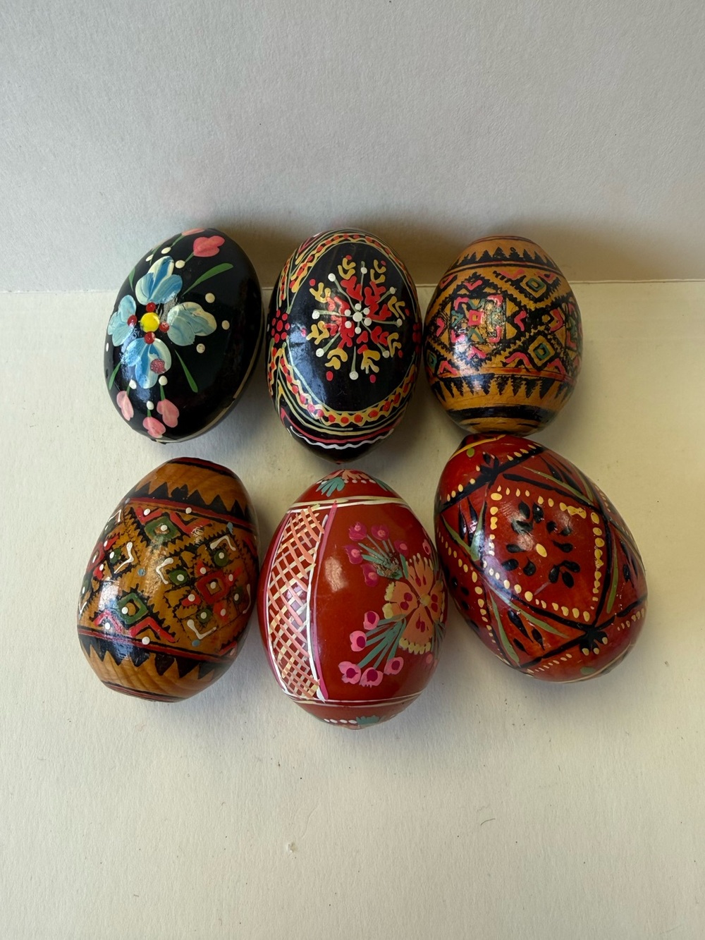 Vintage Set of 6 Hand Painted Polish Pysansky Wood Easter Eggs.